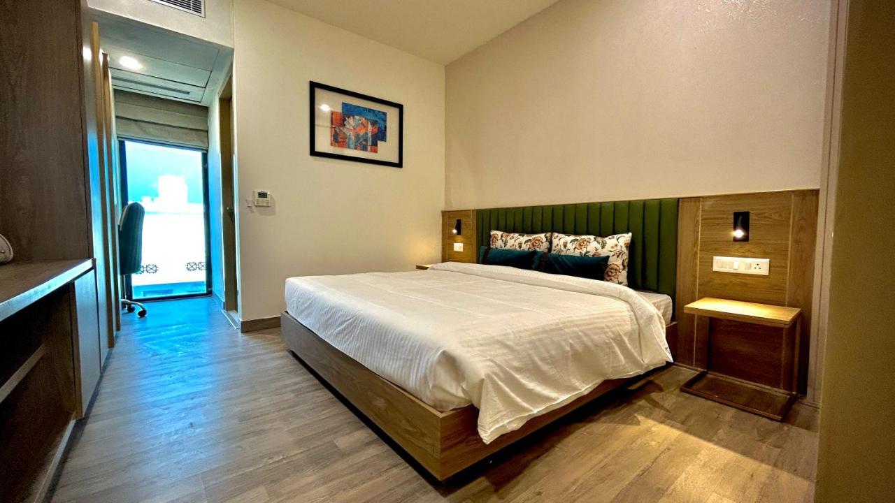 Hotel Limon & Banquet Sector 29, Gurgaon Dış mekan fotoğraf