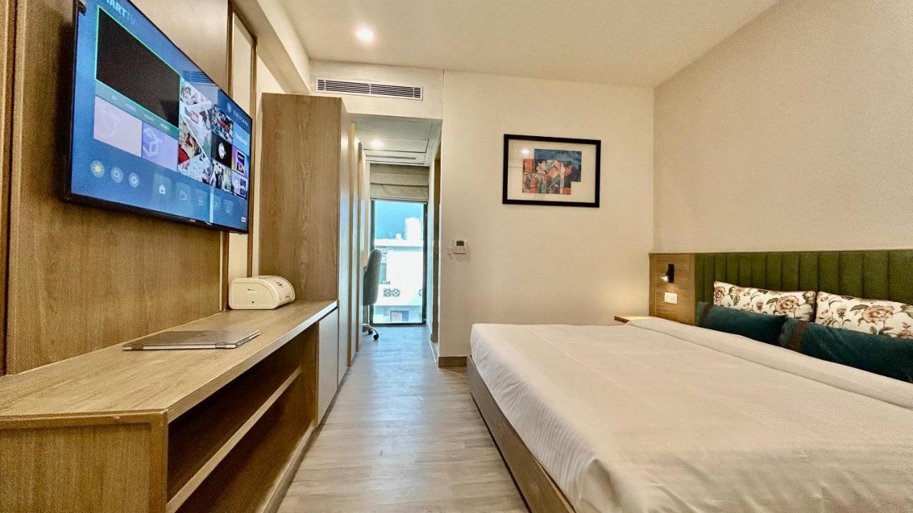 Hotel Limon & Banquet Sector 29, Gurgaon Dış mekan fotoğraf